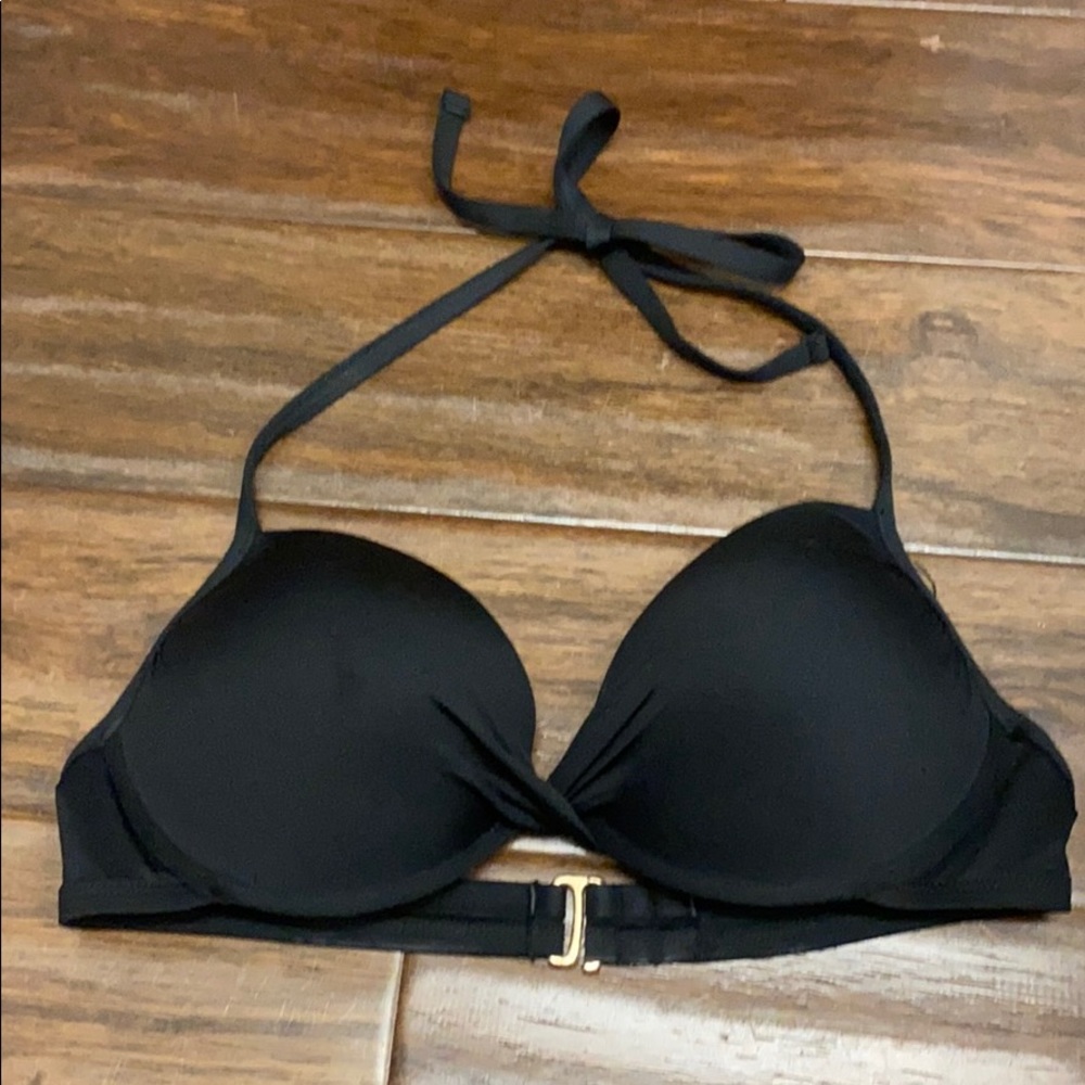 Black Pushup Twist Front Bikini Top